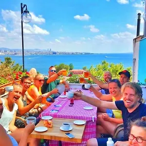 Cheers Vintage Hostel Istanbul